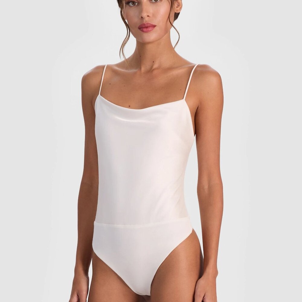 NWT Alice + Olivia Harmon Cowl Neck Satin Slip Tank – Off White